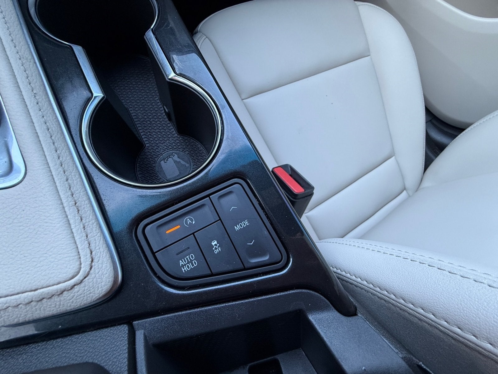 2023 Cadillac CT4 Luxury