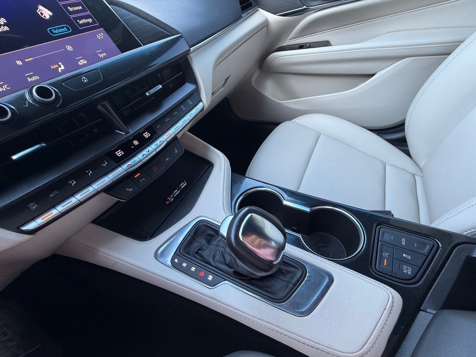 2023 Cadillac CT4 Luxury