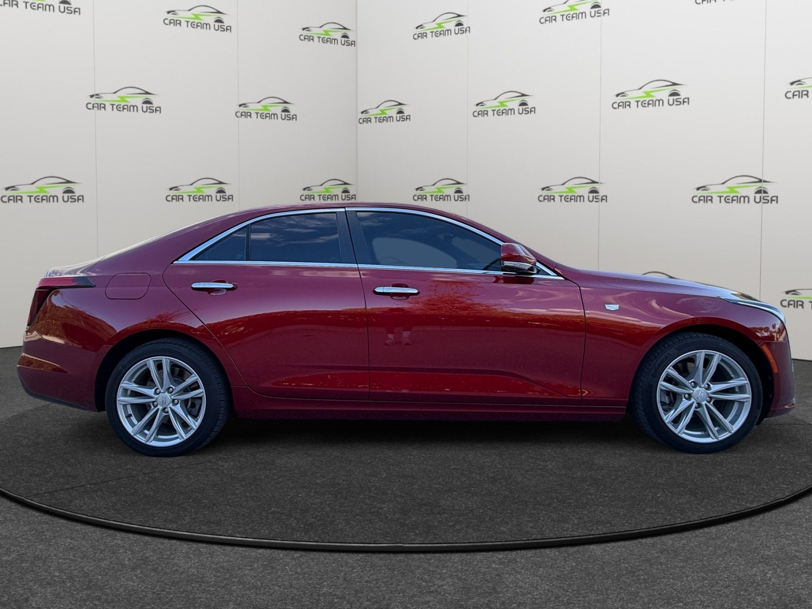 2023 Cadillac CT4 Luxury