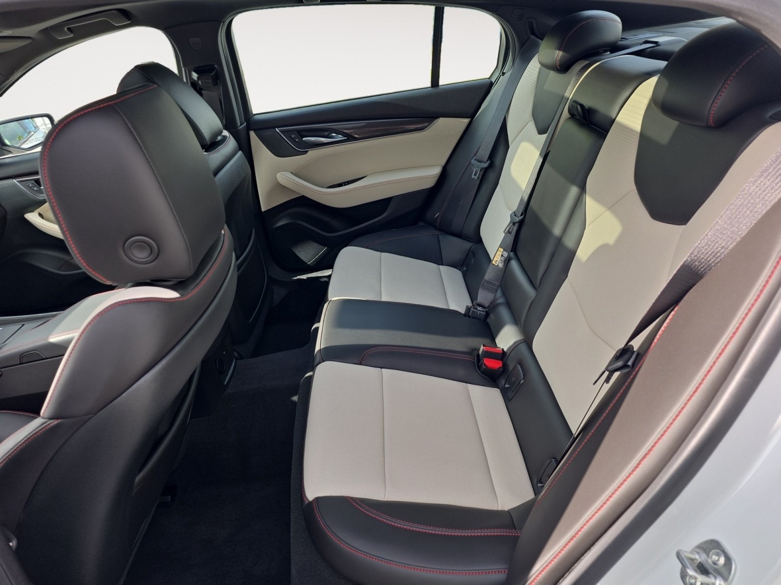 2025 Cadillac CT5 Sport