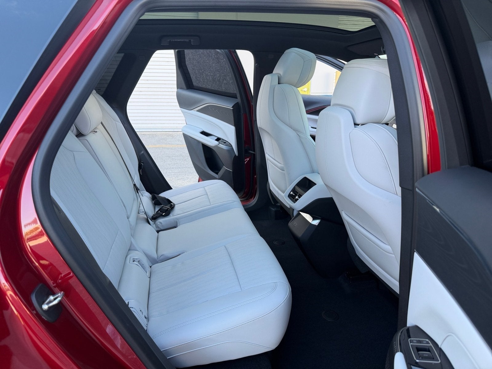 2024 Cadillac LYRIQ Luxury