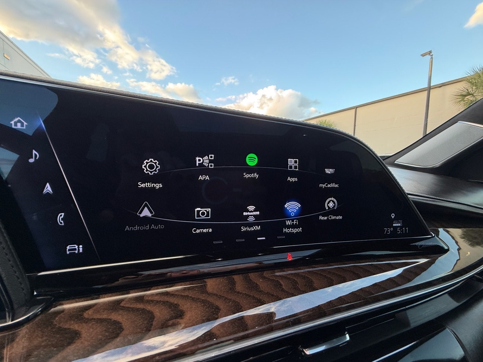 2023 Cadillac Escalade Sport Platinum