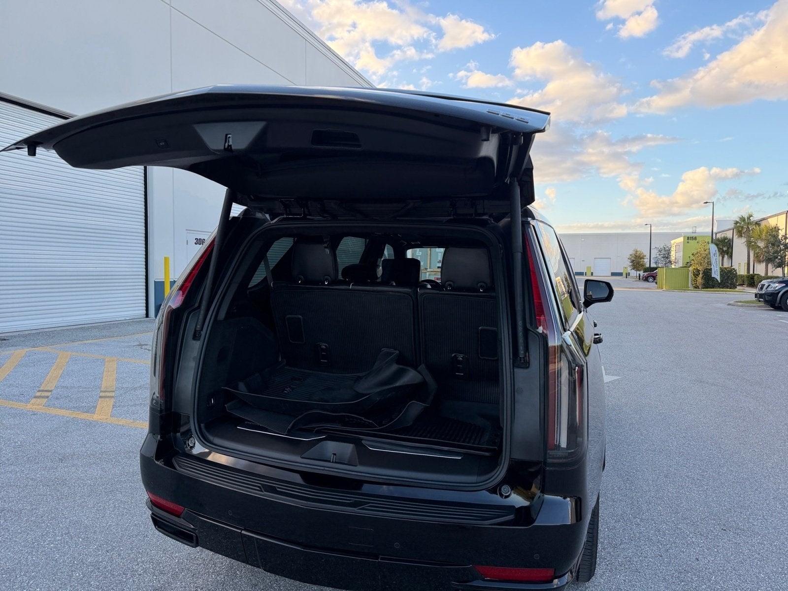 2023 Cadillac Escalade Sport Platinum