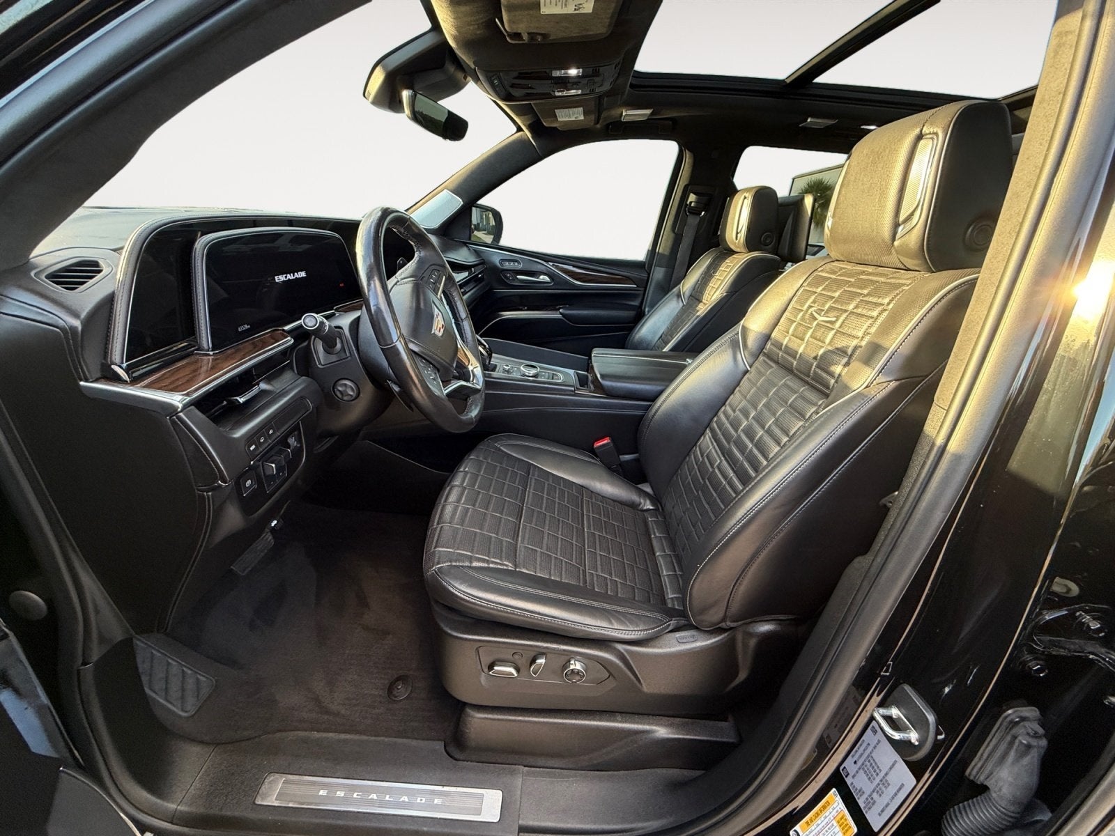 2023 Cadillac Escalade Sport Platinum