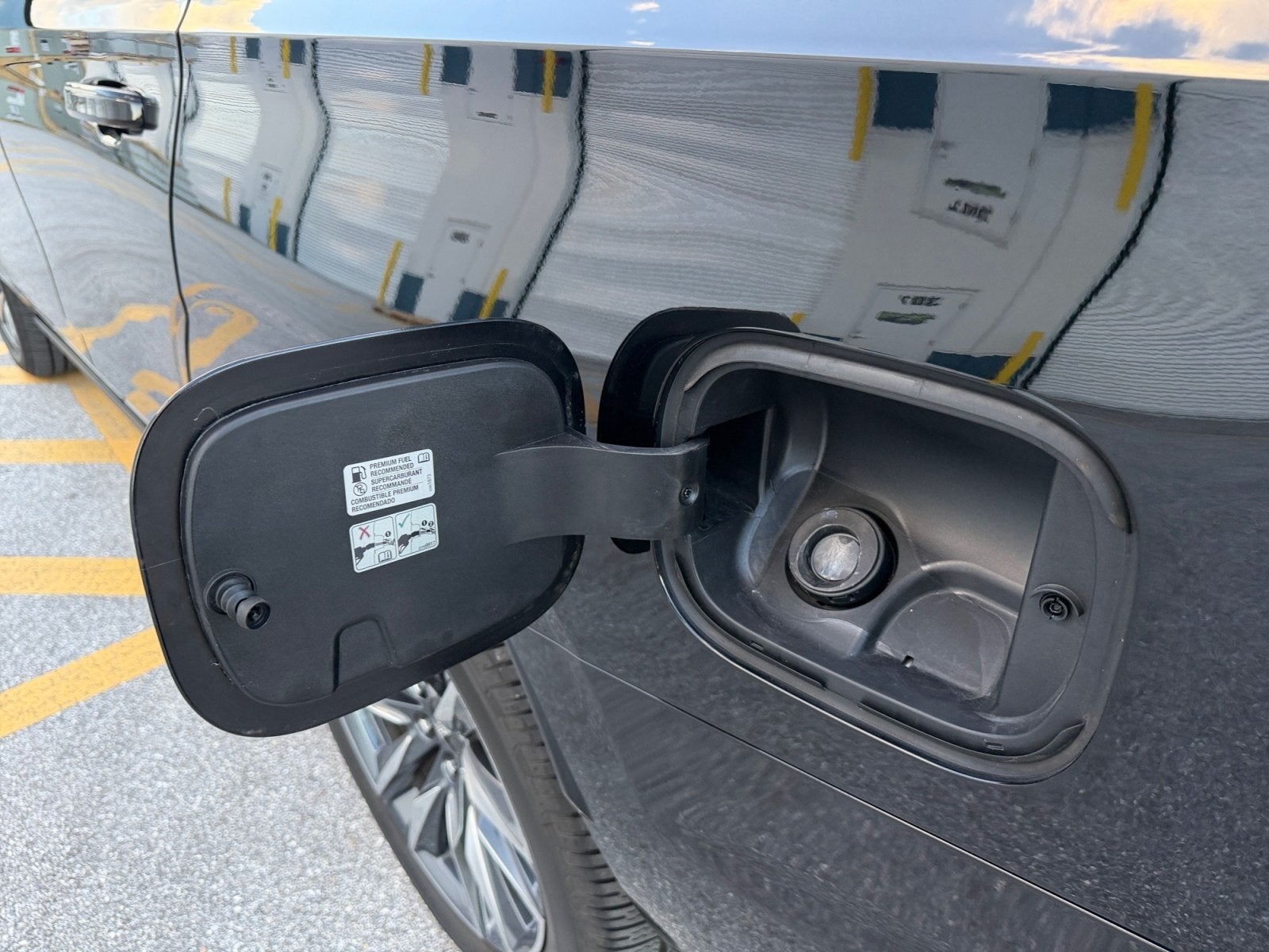 2023 Cadillac Escalade Sport Platinum