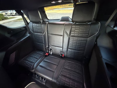 2023 Cadillac Escalade Sport Platinum