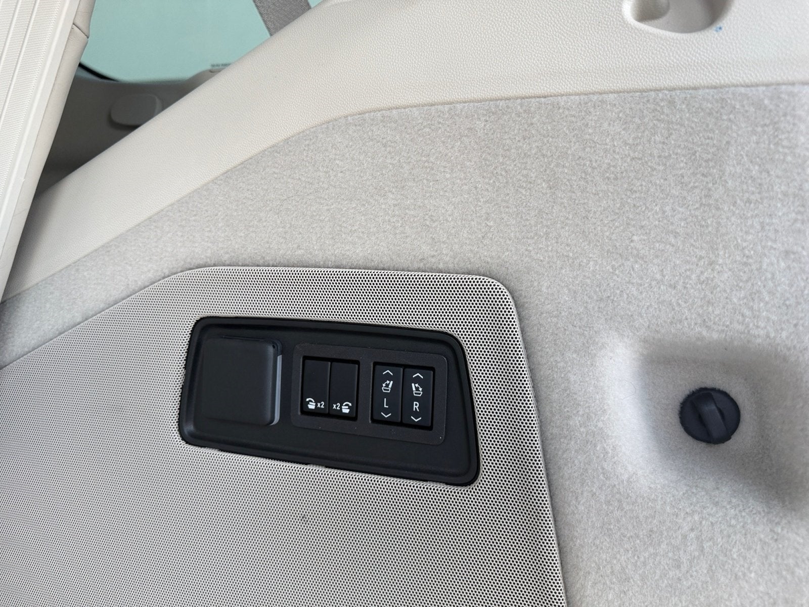 2024 Cadillac Escalade Premium Luxury Platinum