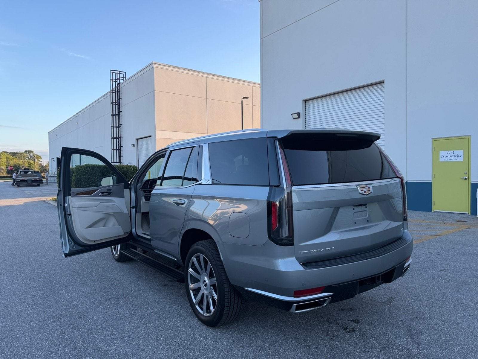 2024 Cadillac Escalade Premium Luxury Platinum