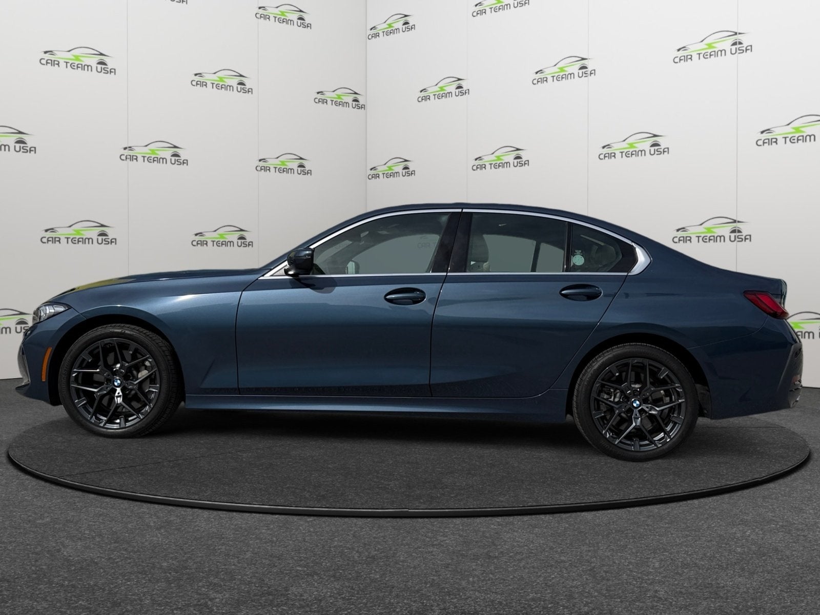 2025 BMW 3 Series 330i