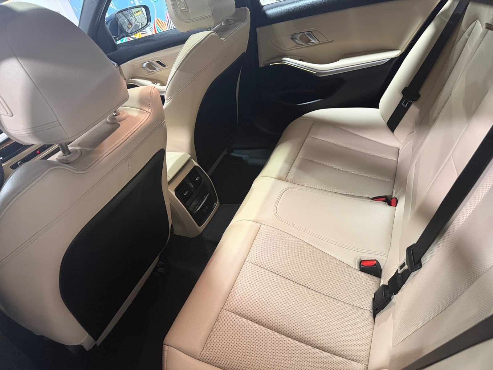 2025 BMW 3 Series 330i