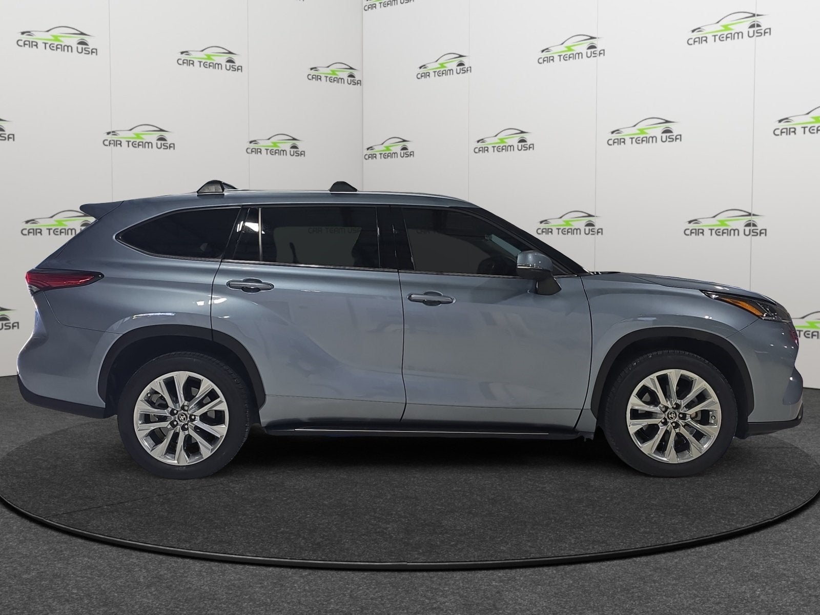 2022 Toyota Highlander Limited