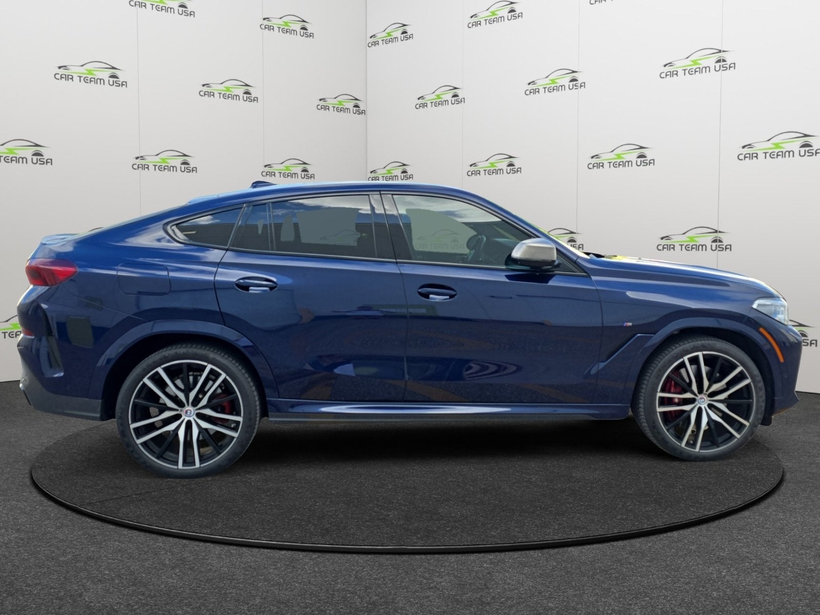 2023 BMW X6 M50i