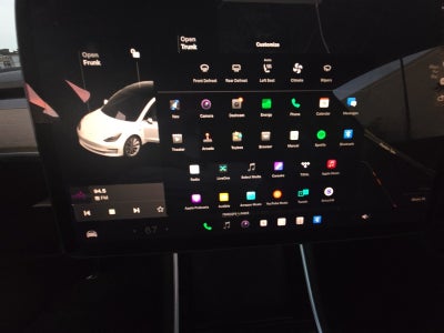 2019 Tesla Model 3 Mid Range