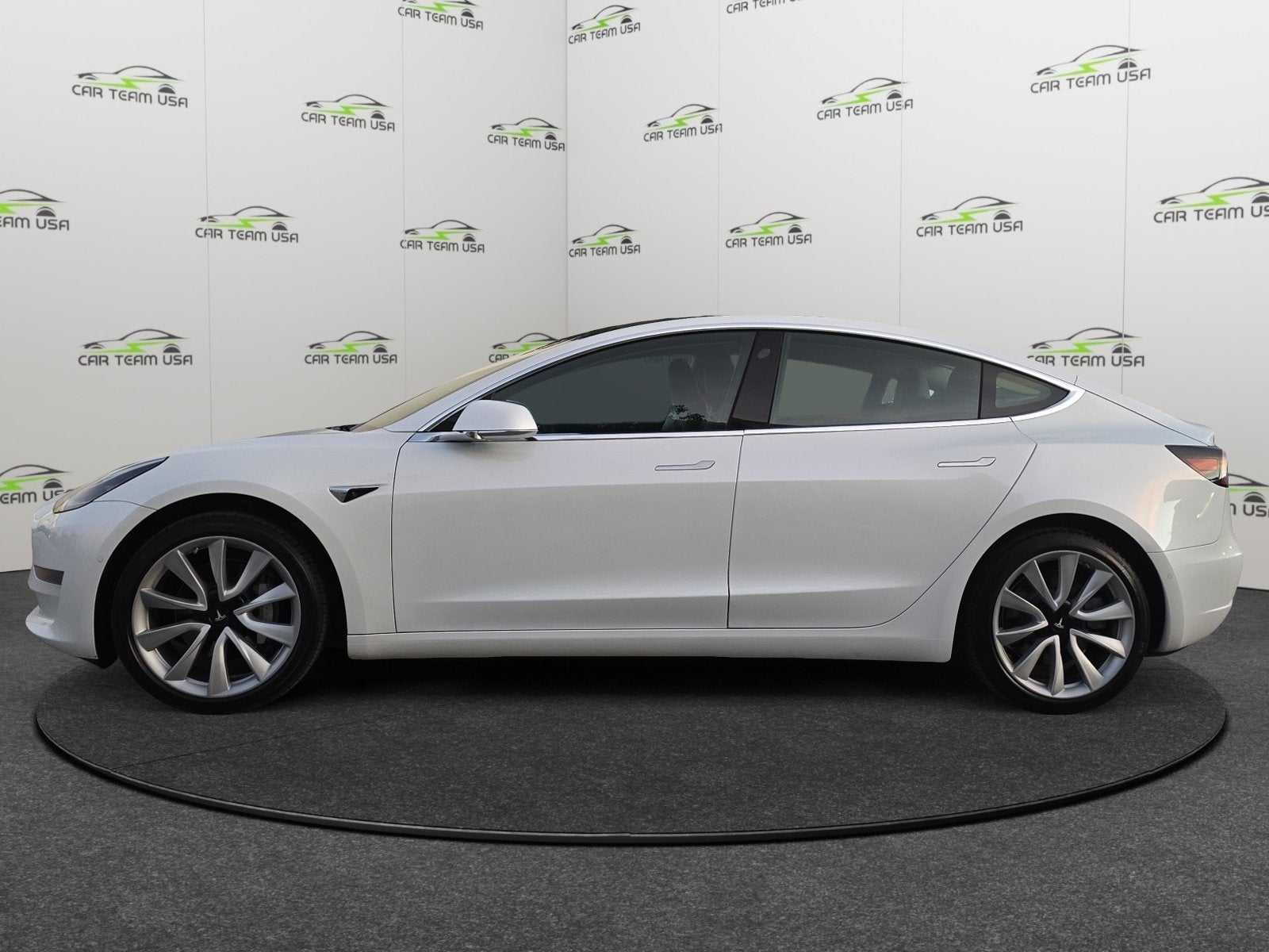2019 Tesla Model 3 Mid Range