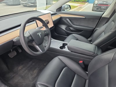 2023 Tesla Model 3 Base