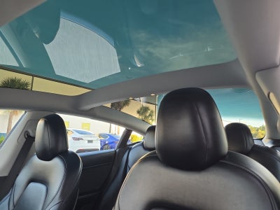 2023 Tesla Model 3 Base