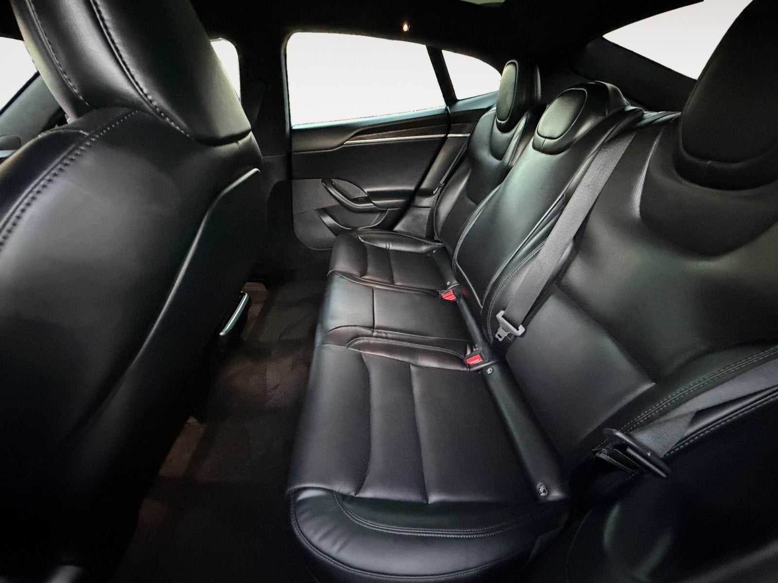 2022 Tesla Model S Base