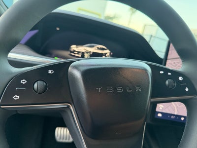2022 Tesla Model S Base
