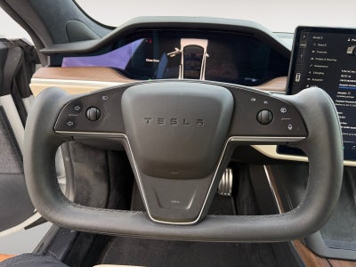 2022 Tesla Model S Base