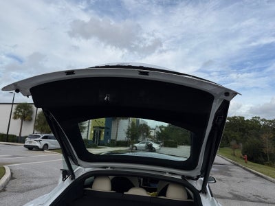 2022 Tesla Model S Base