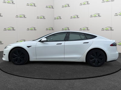 2022 Tesla Model S Base