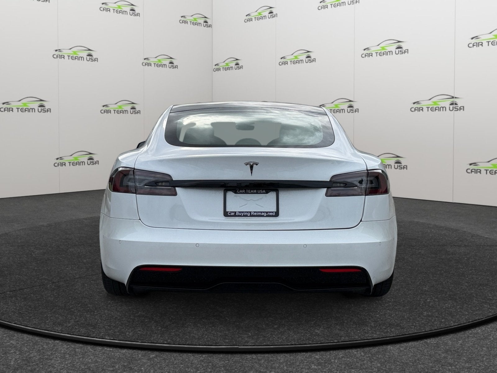 2022 Tesla Model S Base