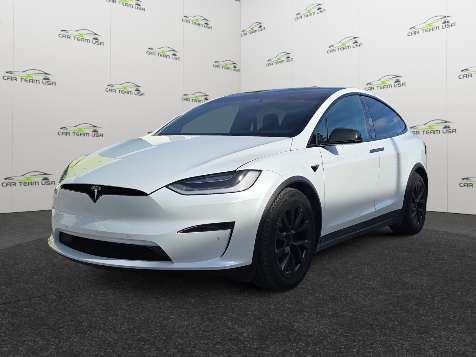 2022 Tesla Model X Base