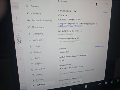 2022 Tesla Model X Base