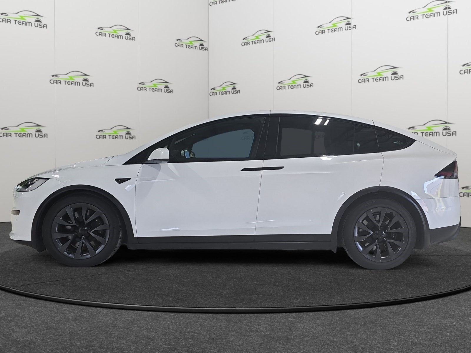 2022 Tesla Model X Base