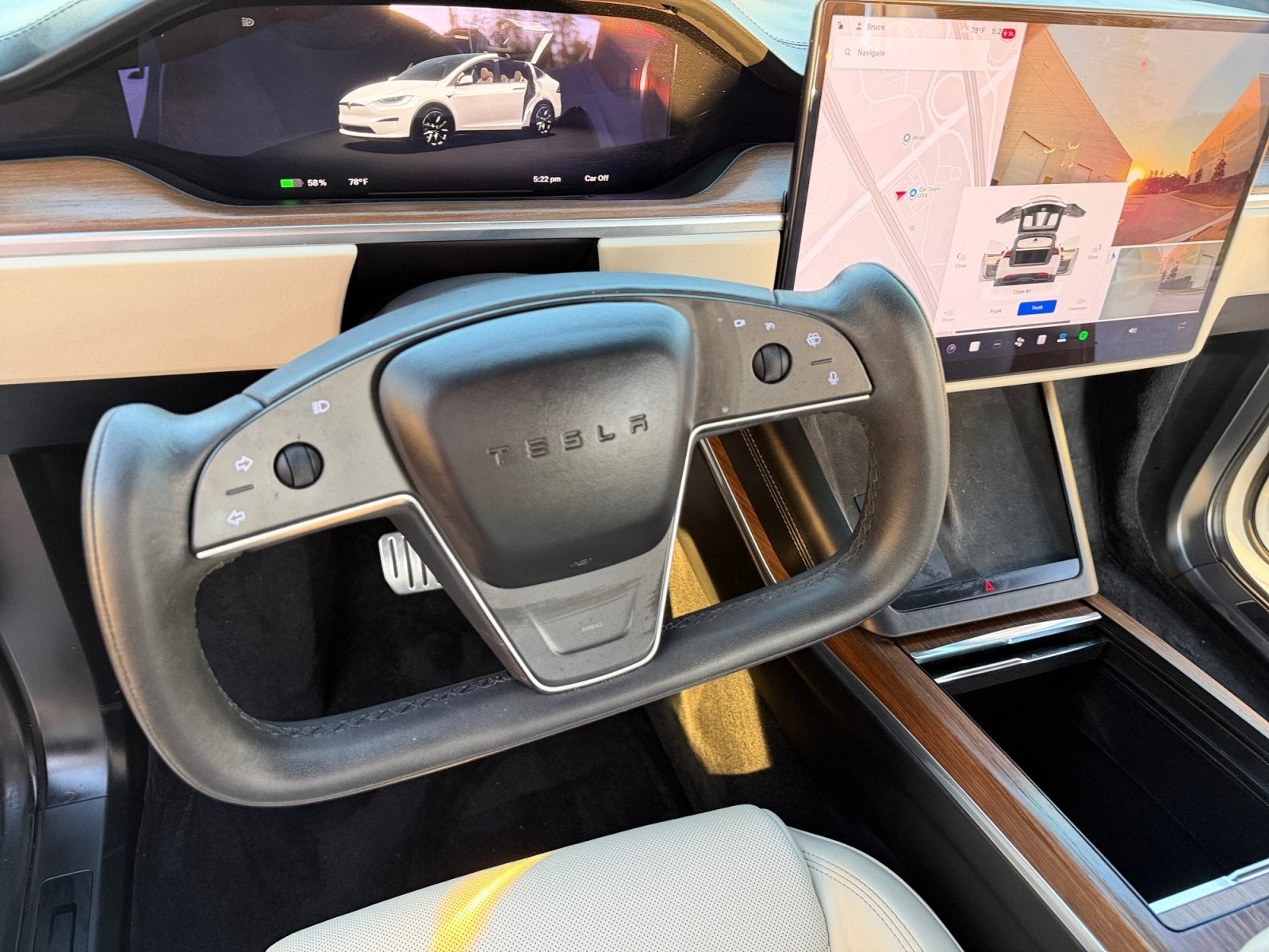 2022 Tesla Model X Base