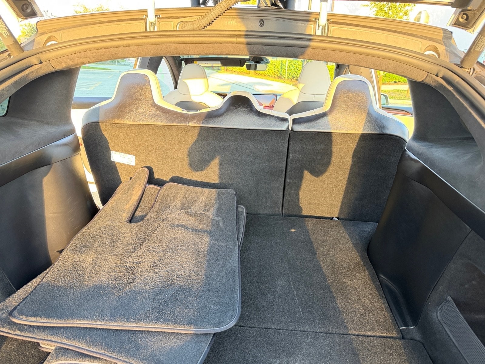 2022 Tesla Model X Base