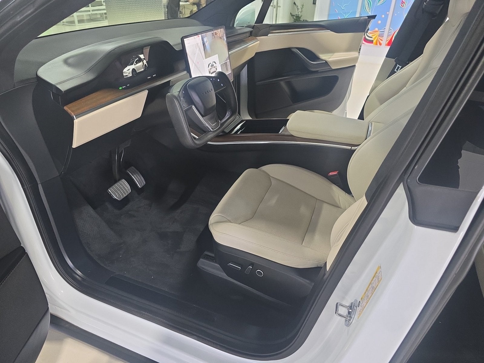 2022 Tesla Model X Base