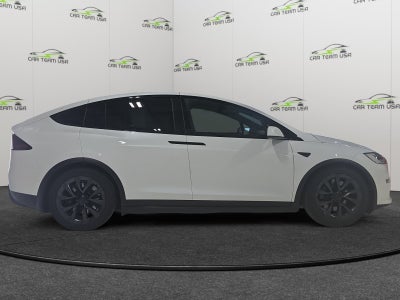 2022 Tesla Model X Base
