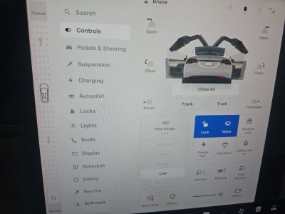 2022 Tesla Model X Base