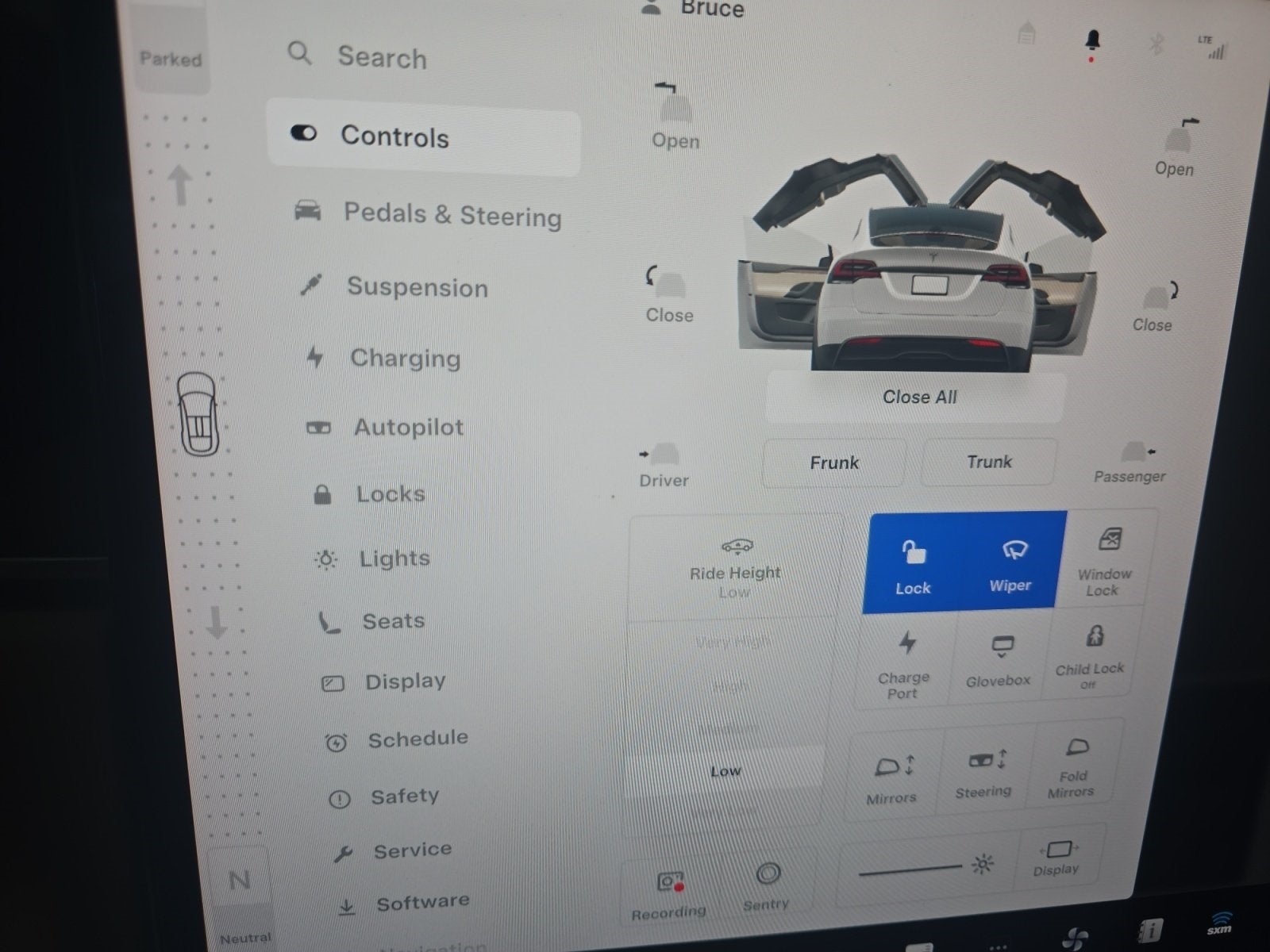 2022 Tesla Model X Base