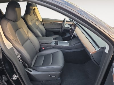 2025 Tesla Model Y Long Range