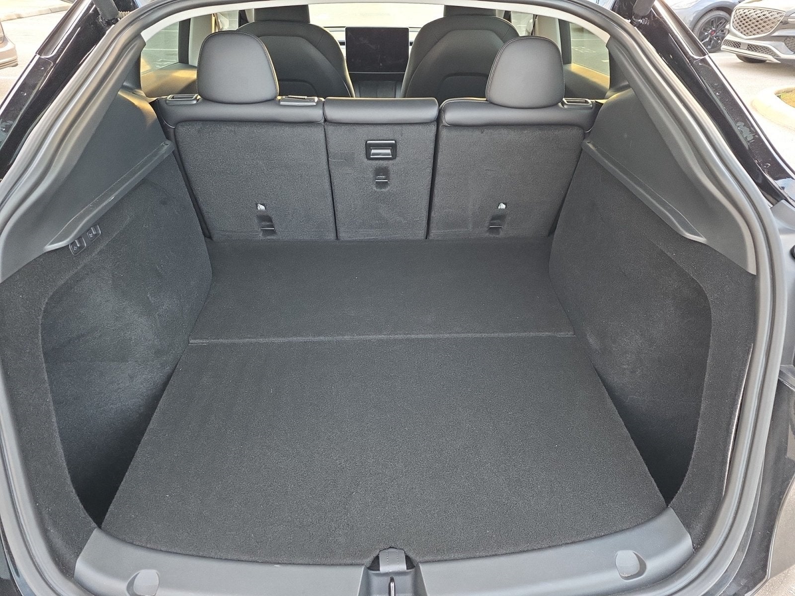 2025 Tesla Model Y Long Range