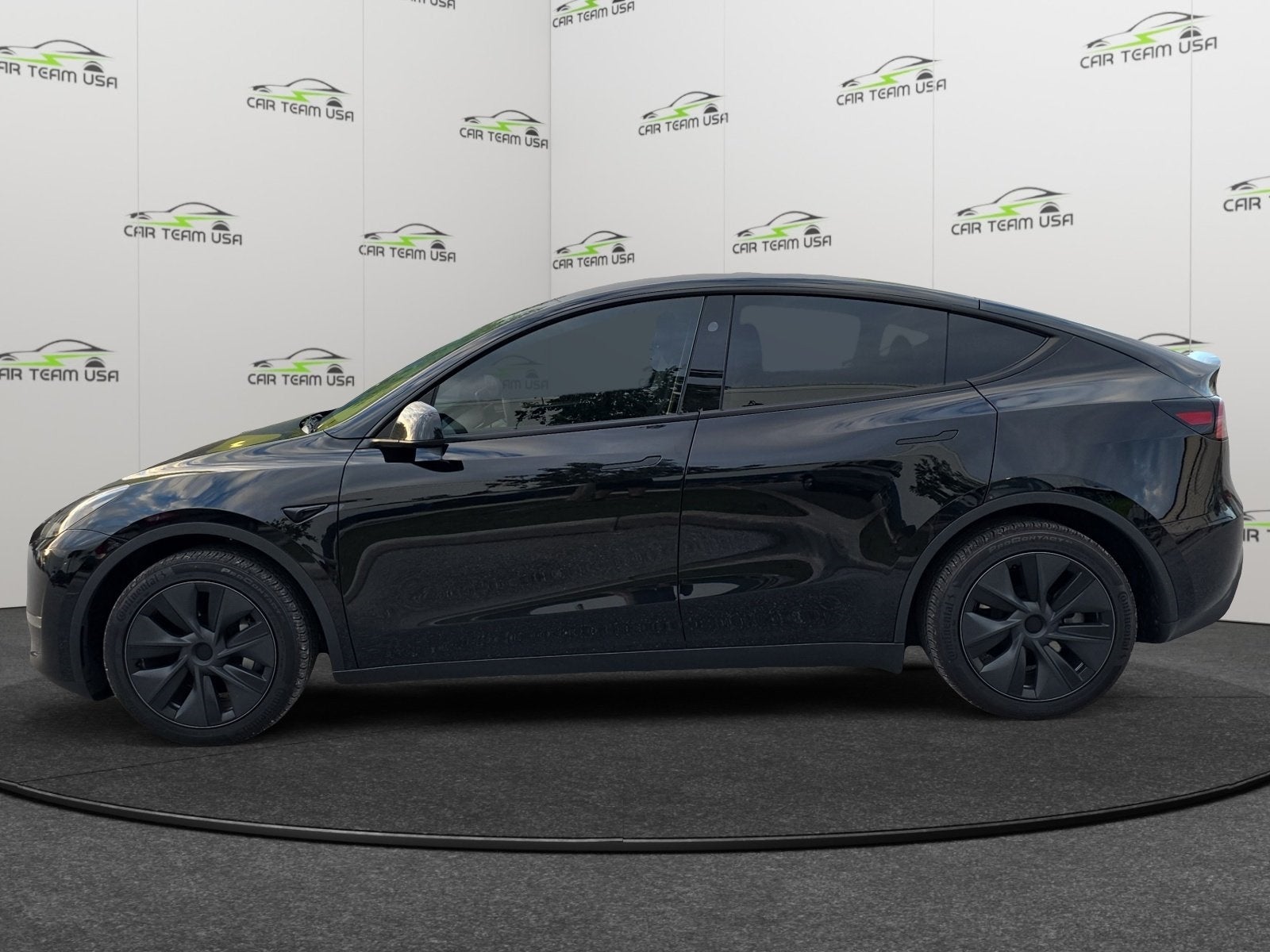 2025 Tesla Model Y Long Range