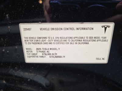 2025 Tesla Model Y Long Range