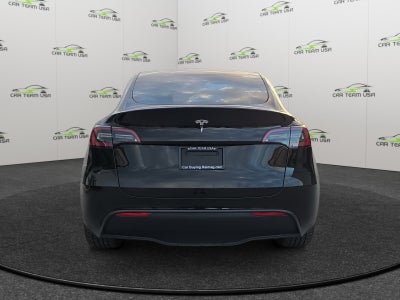 2025 Tesla Model Y Long Range