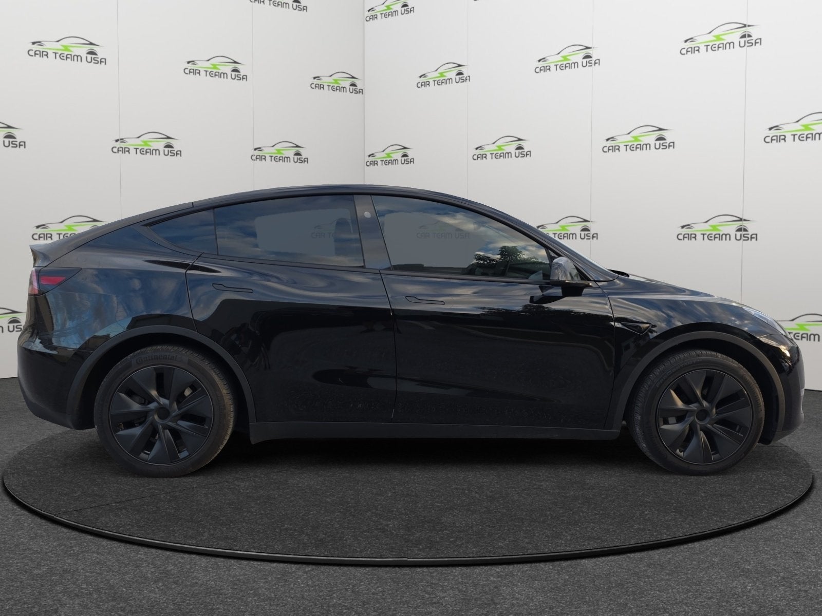 2025 Tesla Model Y Long Range