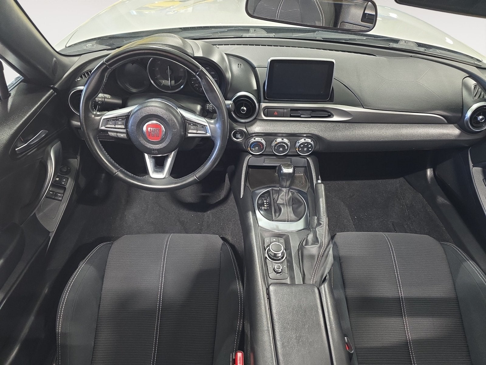 2019 FIAT 124 Spider Classica Convertable
