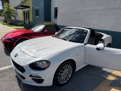 2019 FIAT 124 Spider Classica Convertable