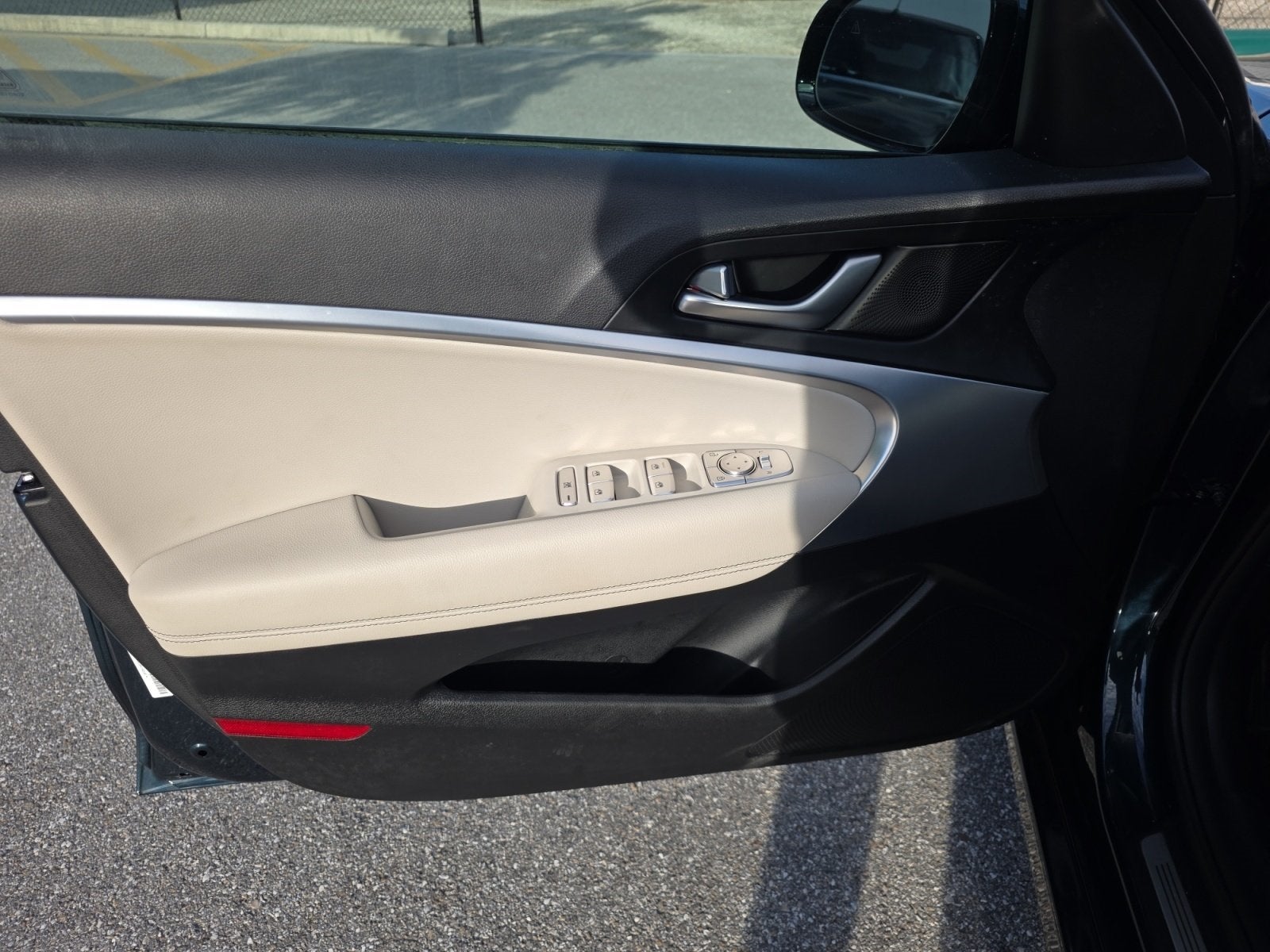 2024 Genesis G70 2.5T