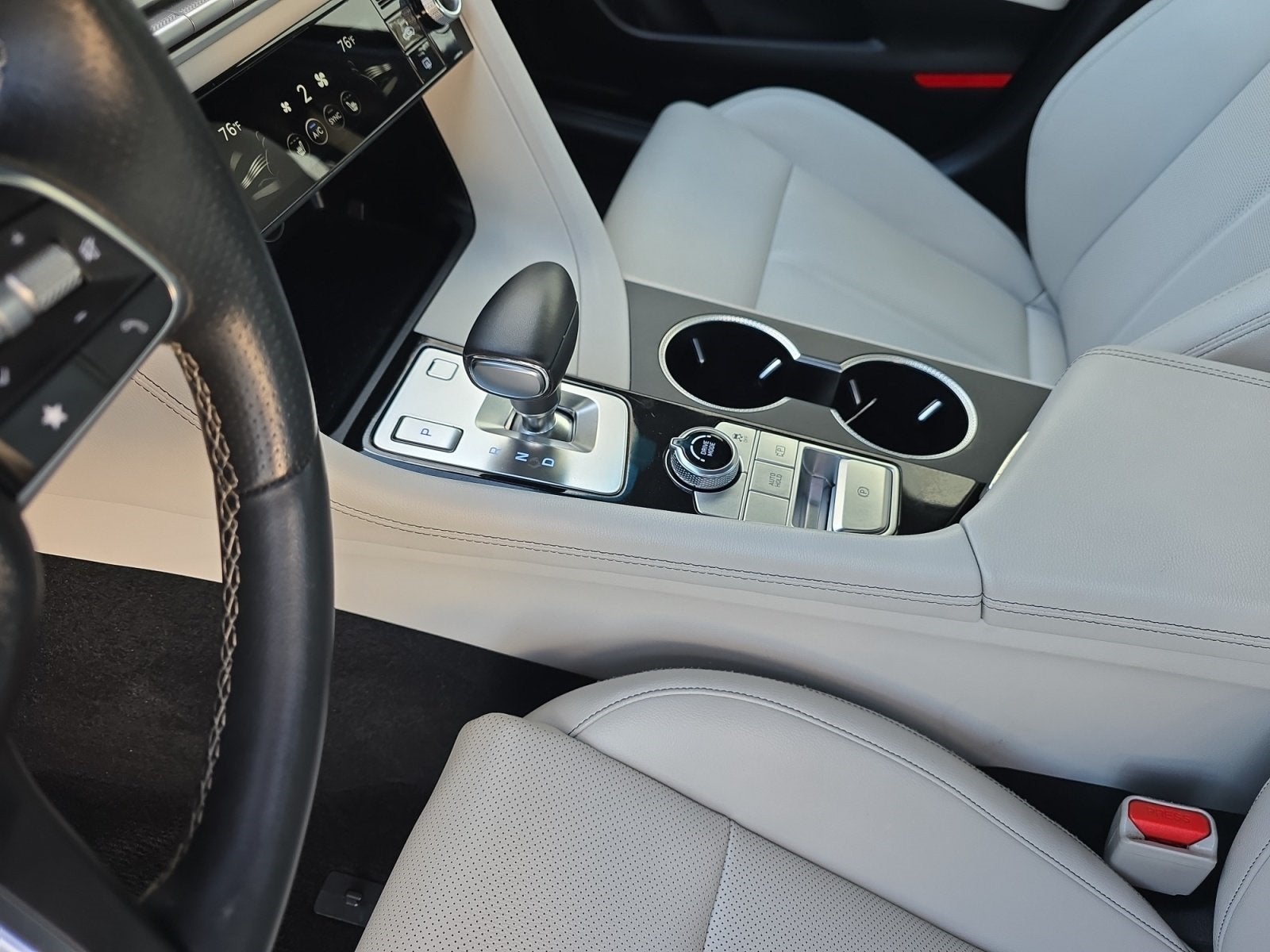 2024 Genesis G70 2.5T