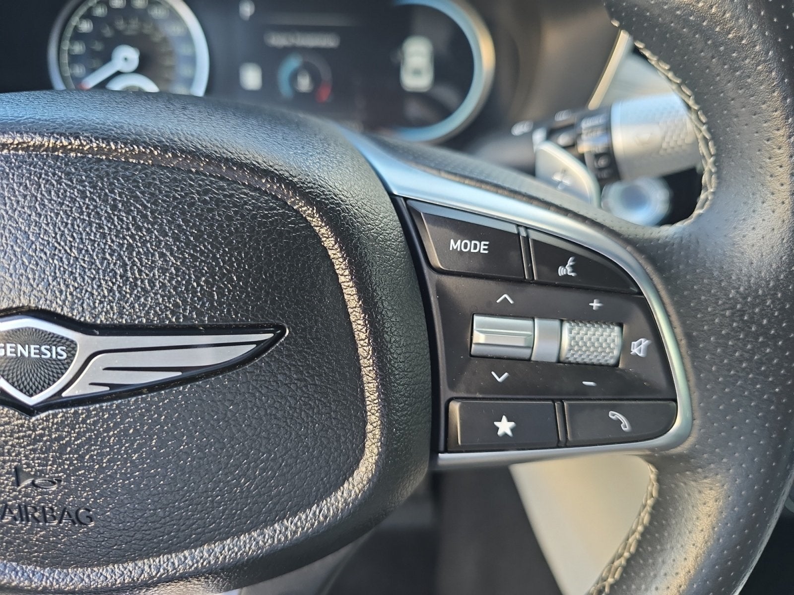 2024 Genesis G70 2.5T