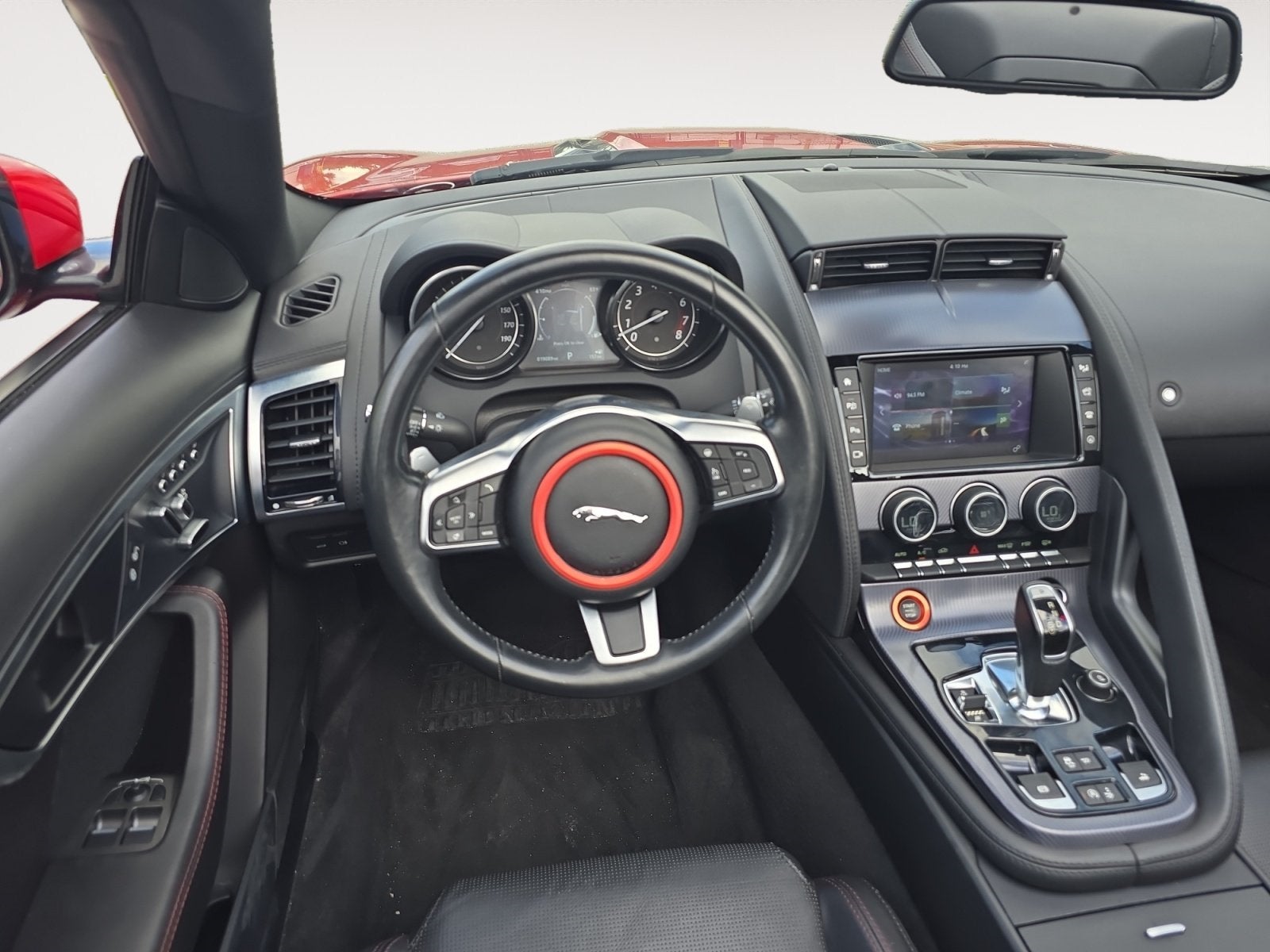 2018 Jaguar F-TYPE R-Dynamic