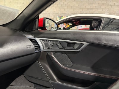 2018 Jaguar F-TYPE R-Dynamic