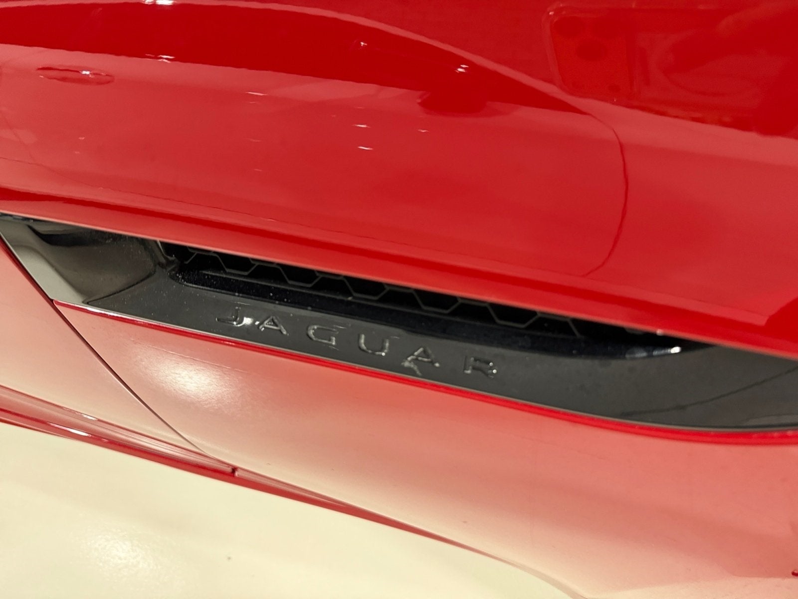 2018 Jaguar F-TYPE R-Dynamic