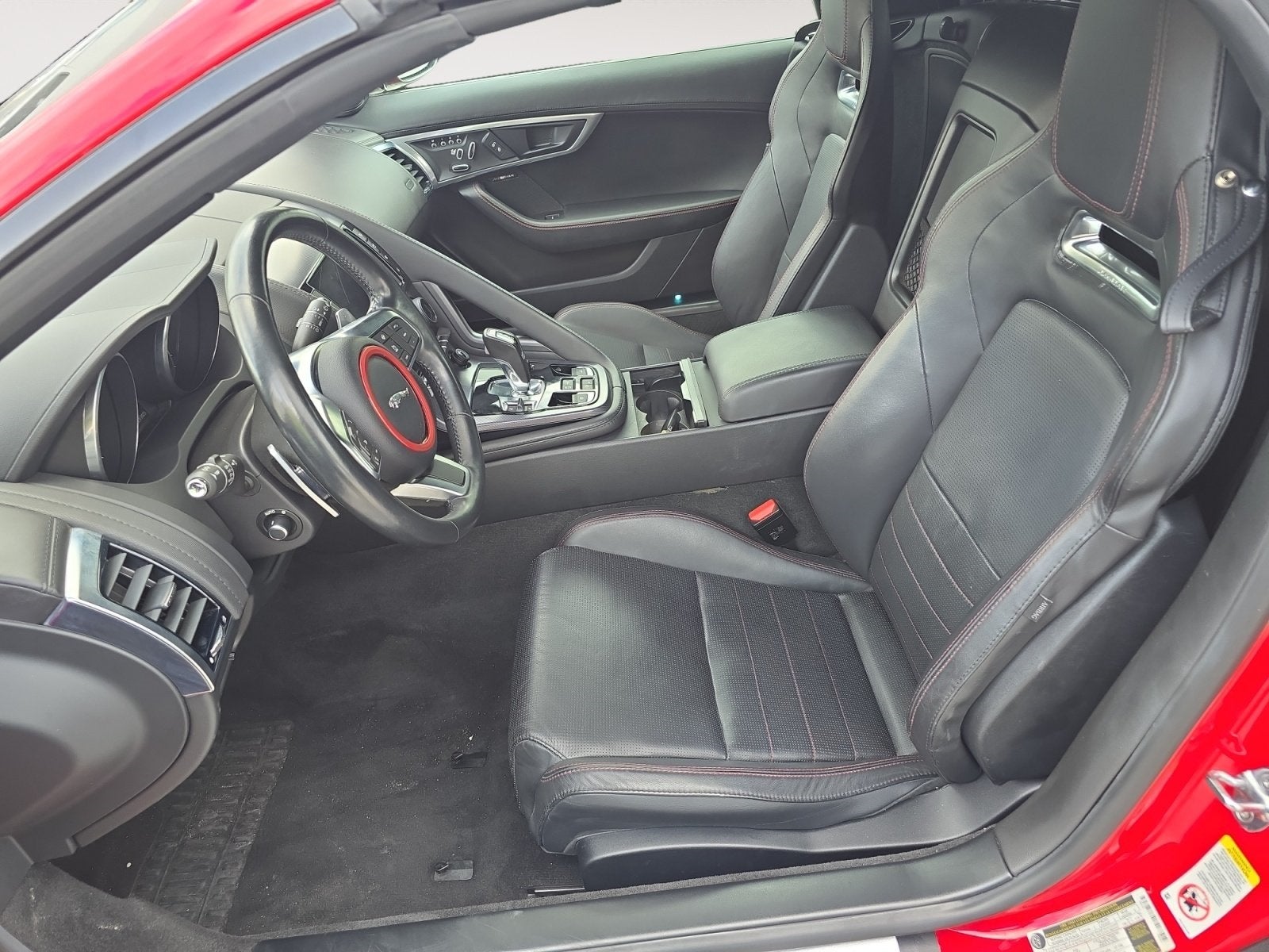 2018 Jaguar F-TYPE R-Dynamic